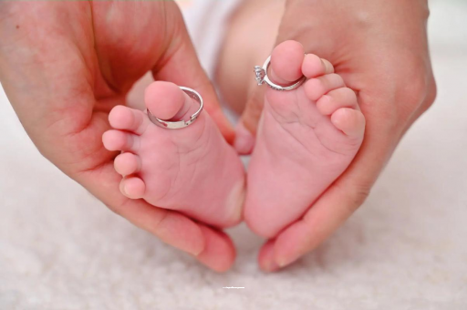 杭州宝宝发烧手心比额头烫